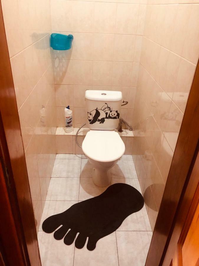 Apartment in the city centre دنيبروبيتروفسك المظهر الخارجي الصورة